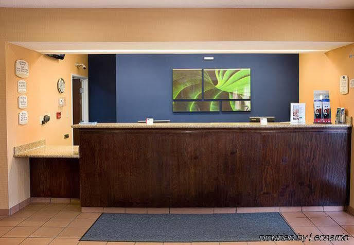 Fairfield Inn By Marriott Richmond New Paris Εξωτερικό φωτογραφία