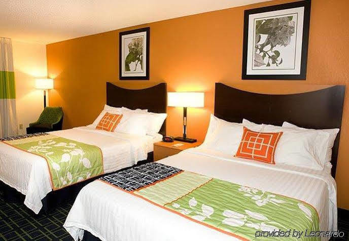 Fairfield Inn By Marriott Richmond New Paris Εξωτερικό φωτογραφία